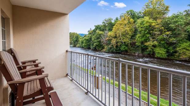 Images Best Western Plus River Escape Inn & Suites