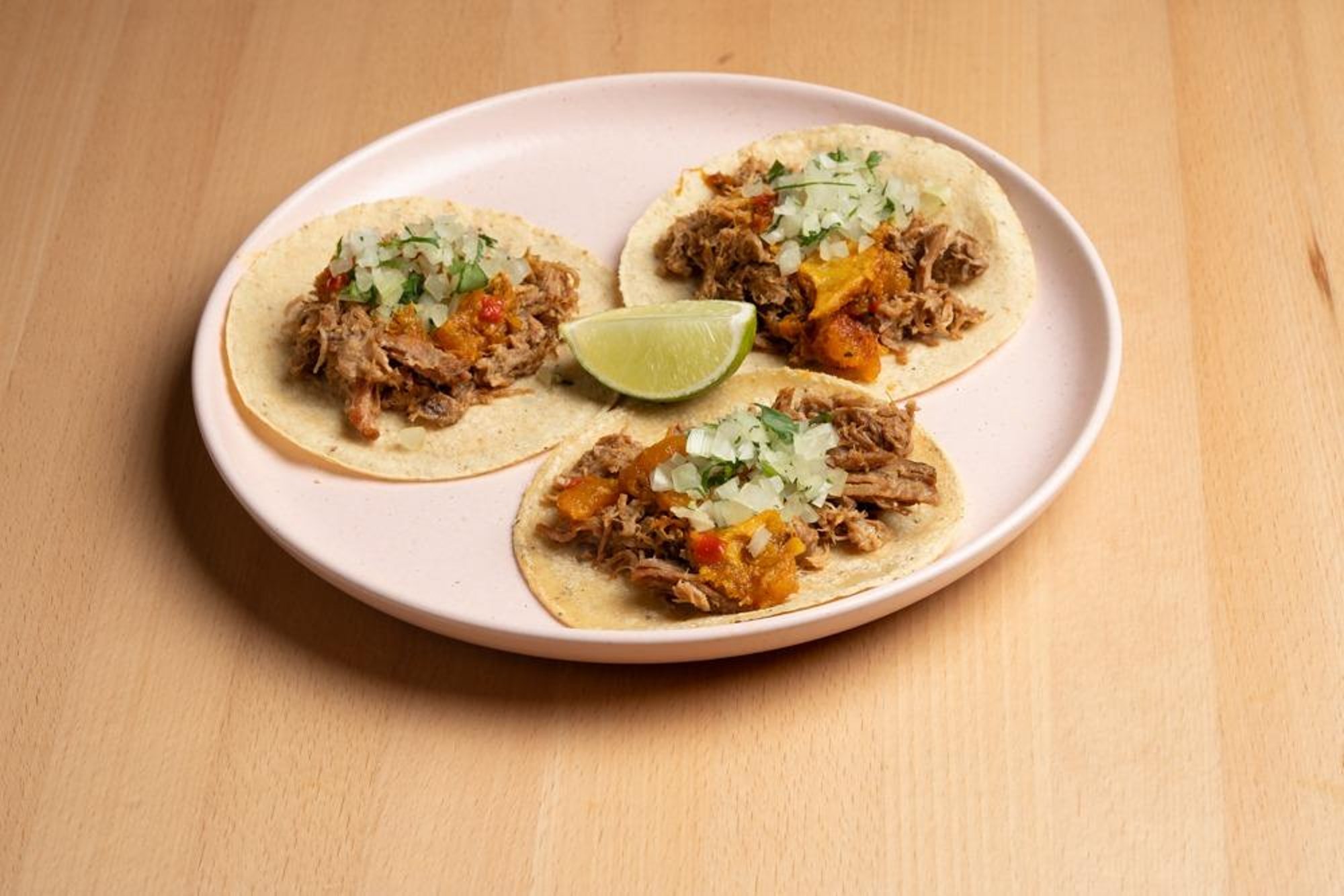 Tacos de Carnitas de Cerdo (3)