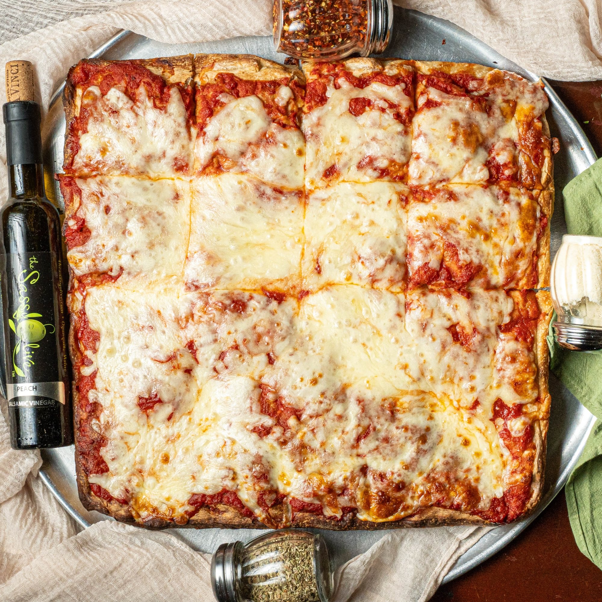 New York Pizza (Sicilian - 12 Slices 16" Square)