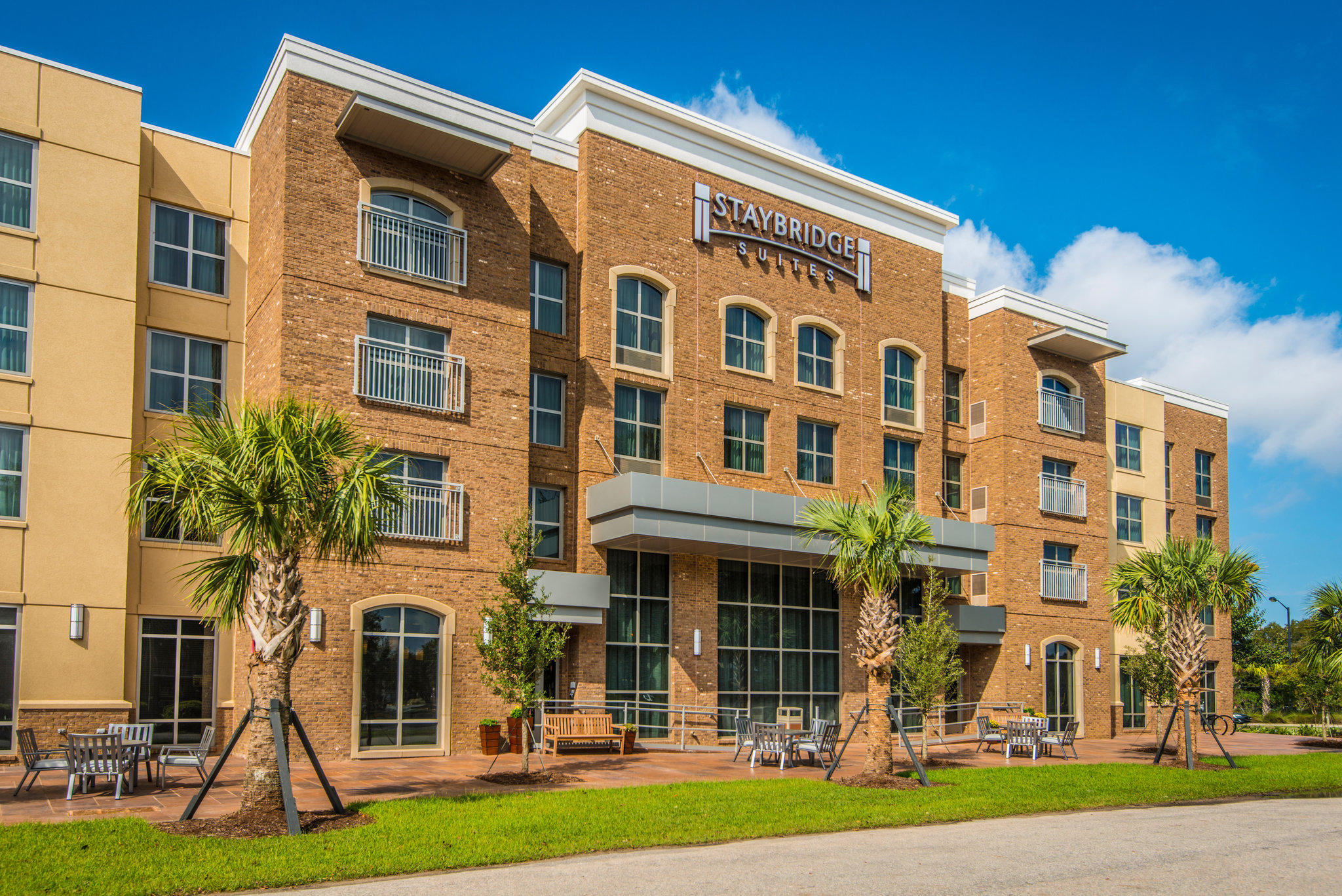 Staybridge Suites Charleston - Mount Pleasant Photo