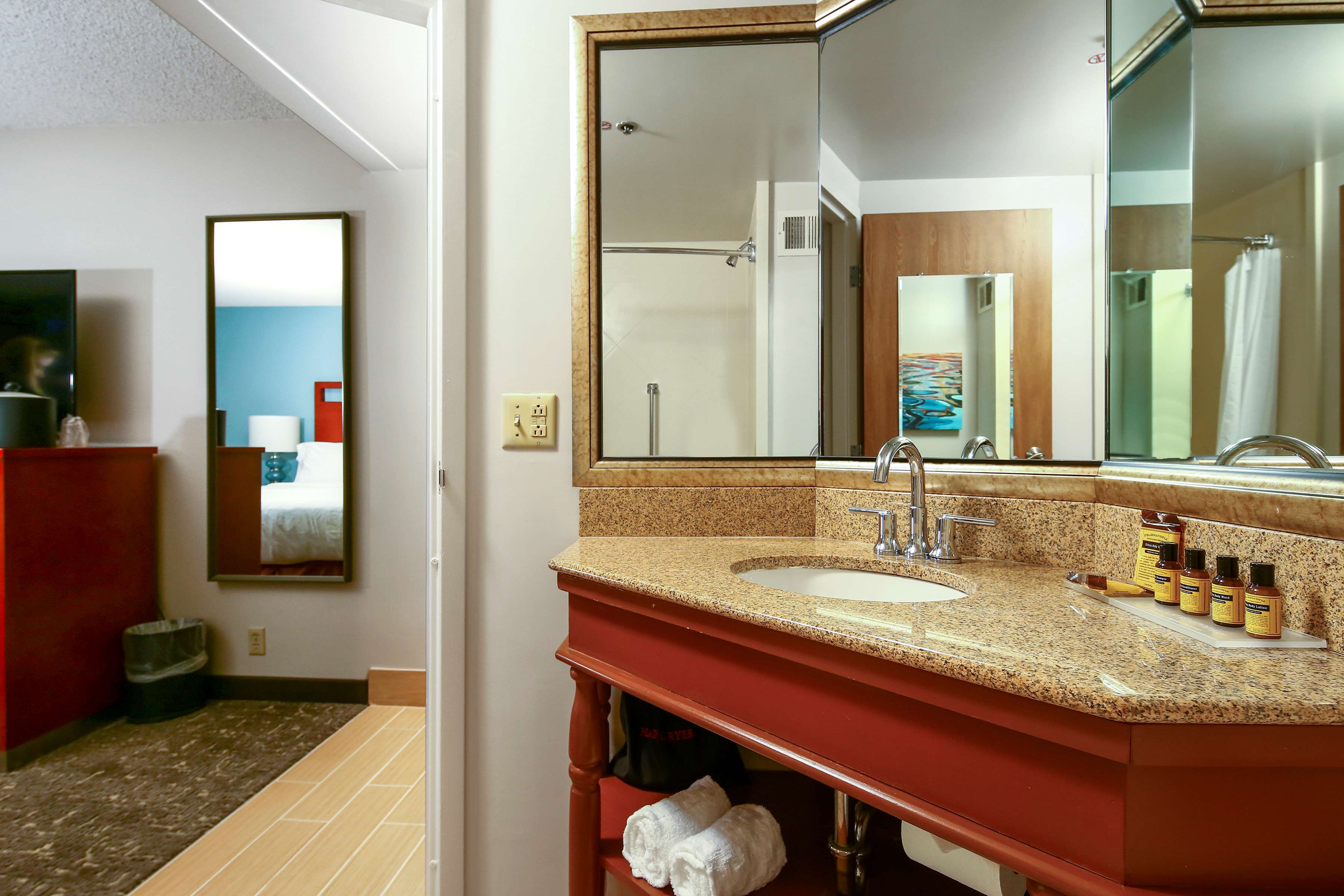 Best Western Plus Bellingham Photo