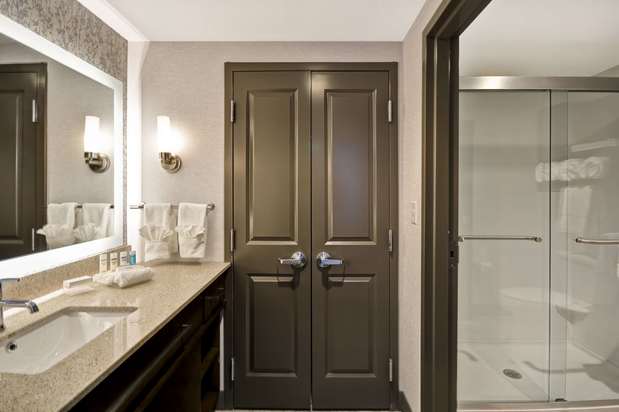 Images Homewood Suites by Hilton Warren Detroit
