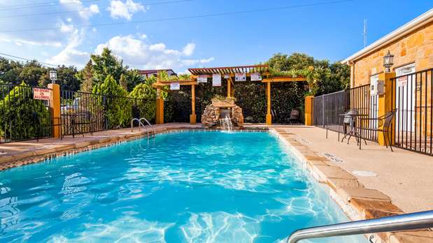 Images Best Western Plus Blanco Luxury Inn & Suites