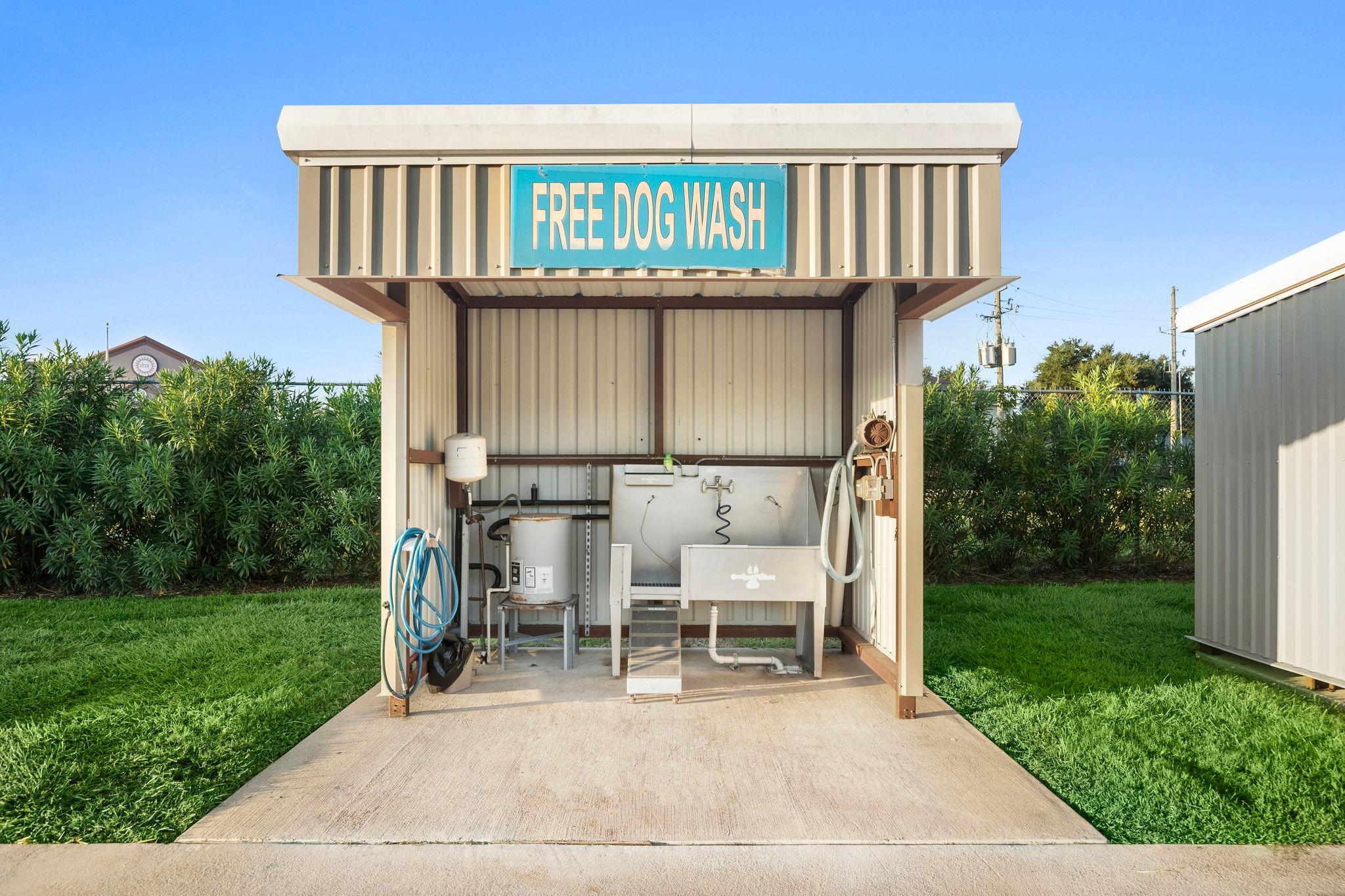 Brazoria Lakes RV Resort by QRV Image