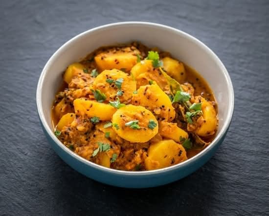 Achari Aloo