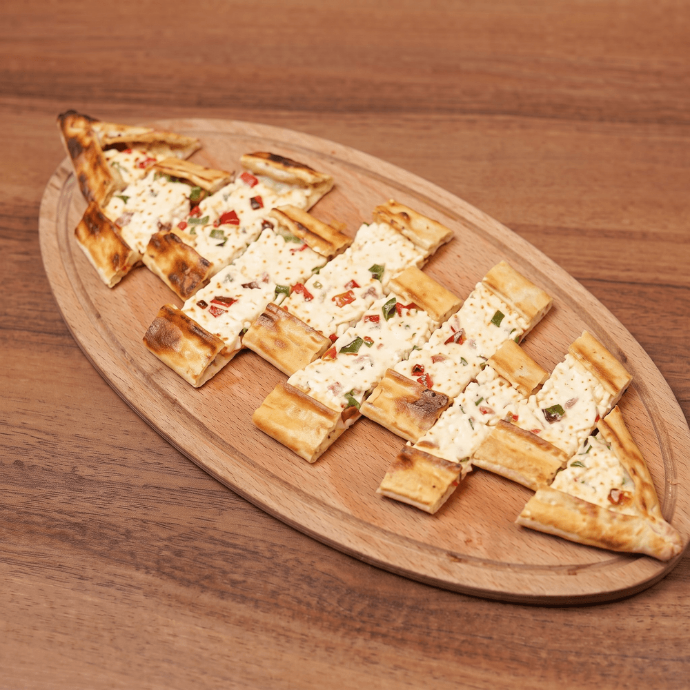Cheese Pide Vegetable