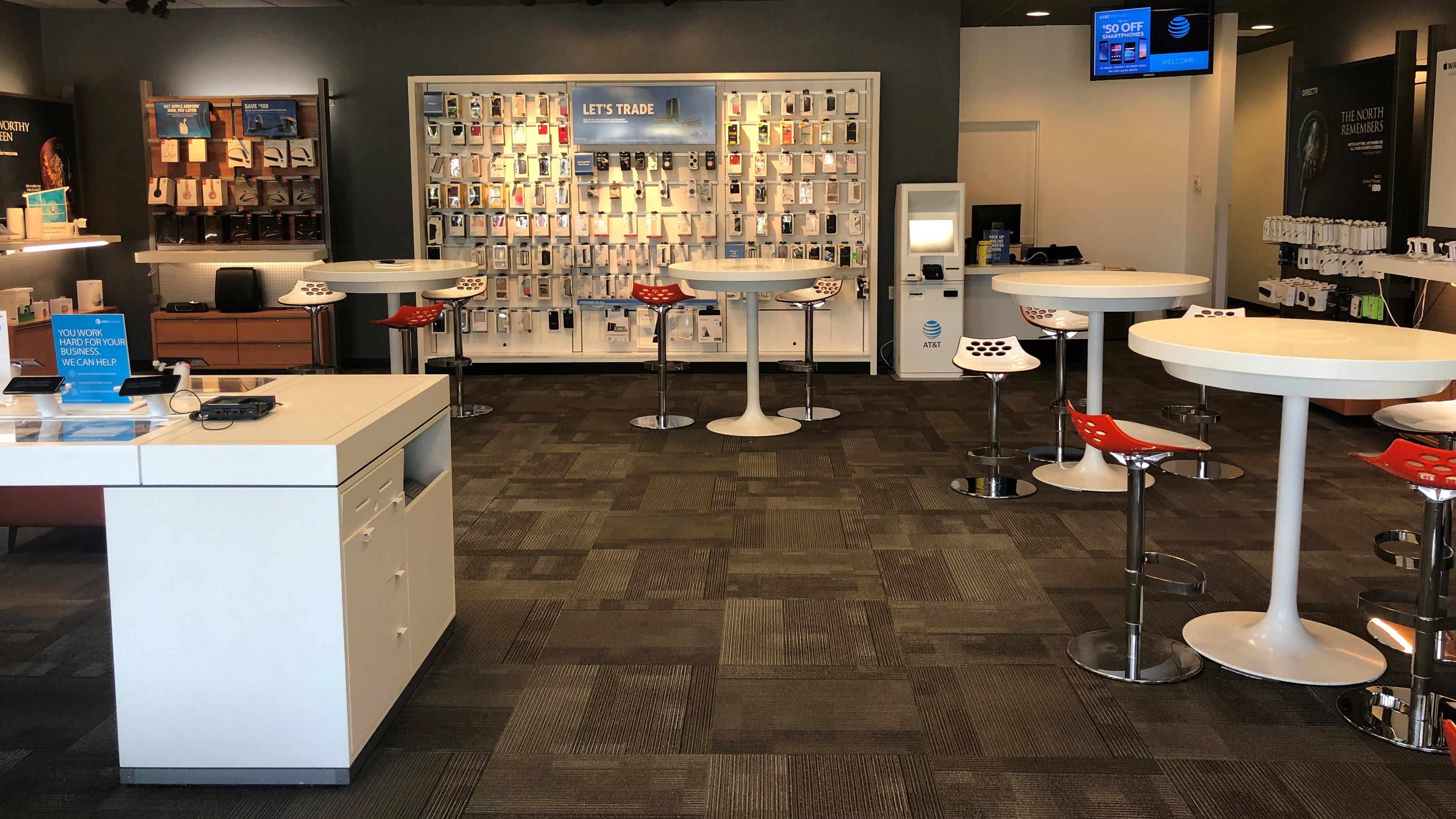 AT&T Store Photo