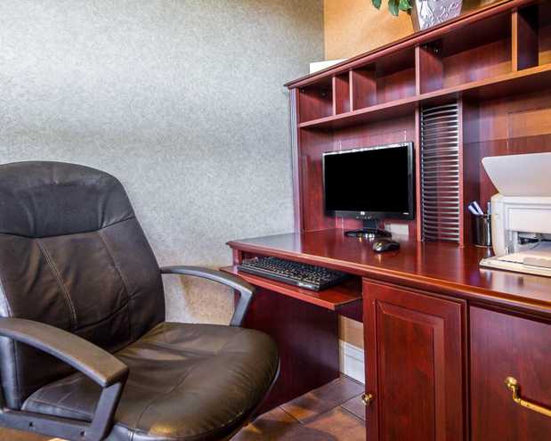 Images Comfort Inn & Suites