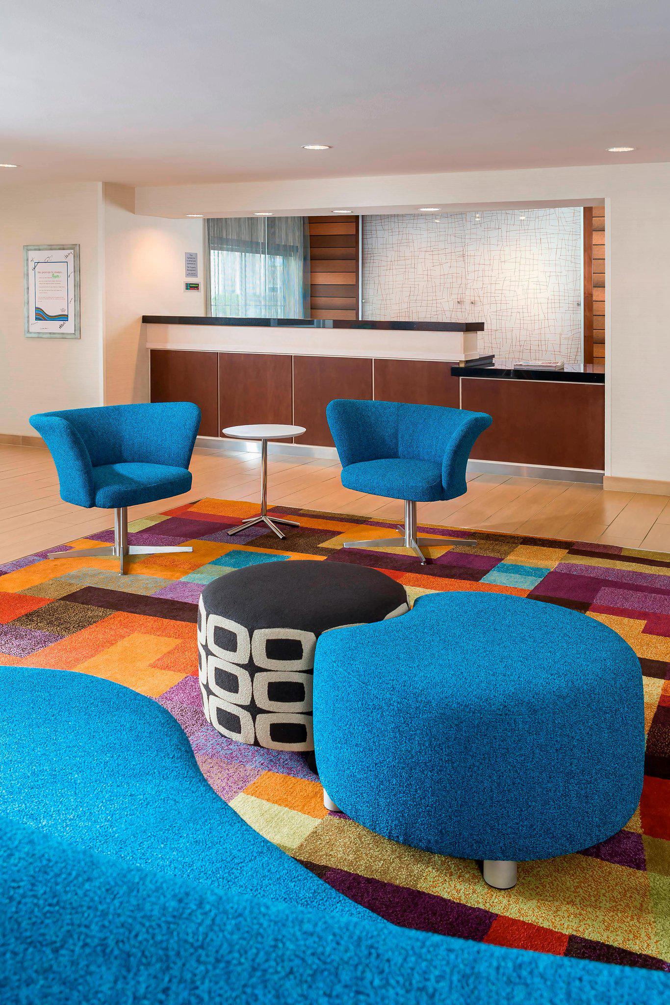 Fairfield Inn & Suites by Marriott Chicago Naperville/Aurora Photo