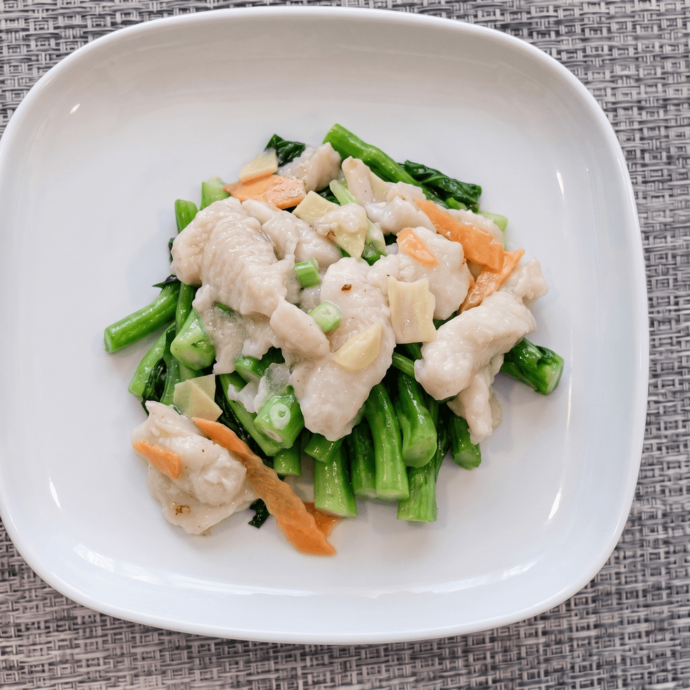 Fish Fillet with Tender Greens / 菜遠班片