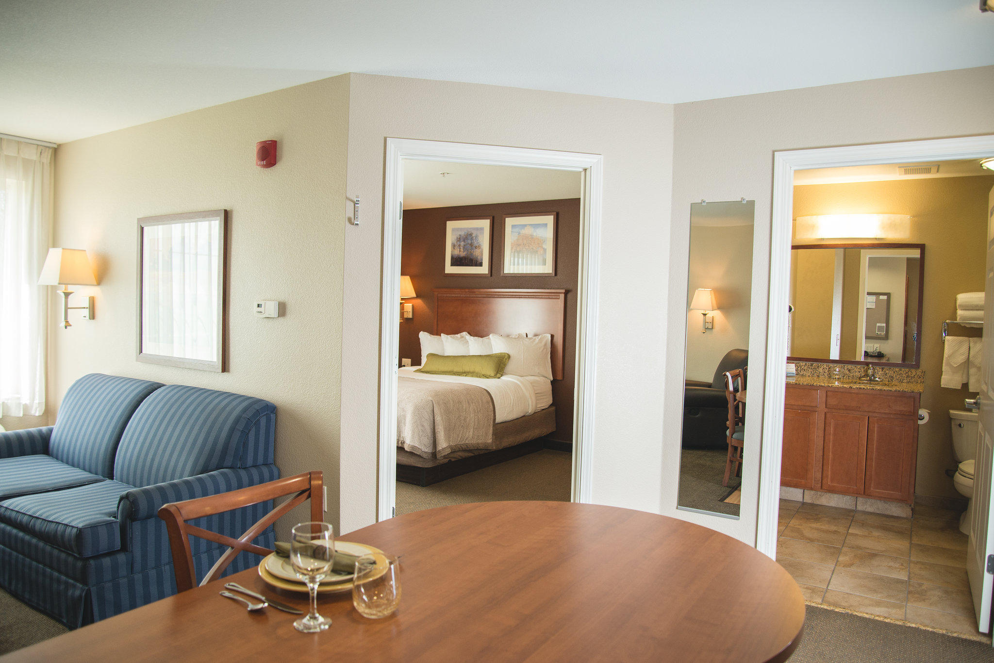 Candlewood Suites Loveland Photo