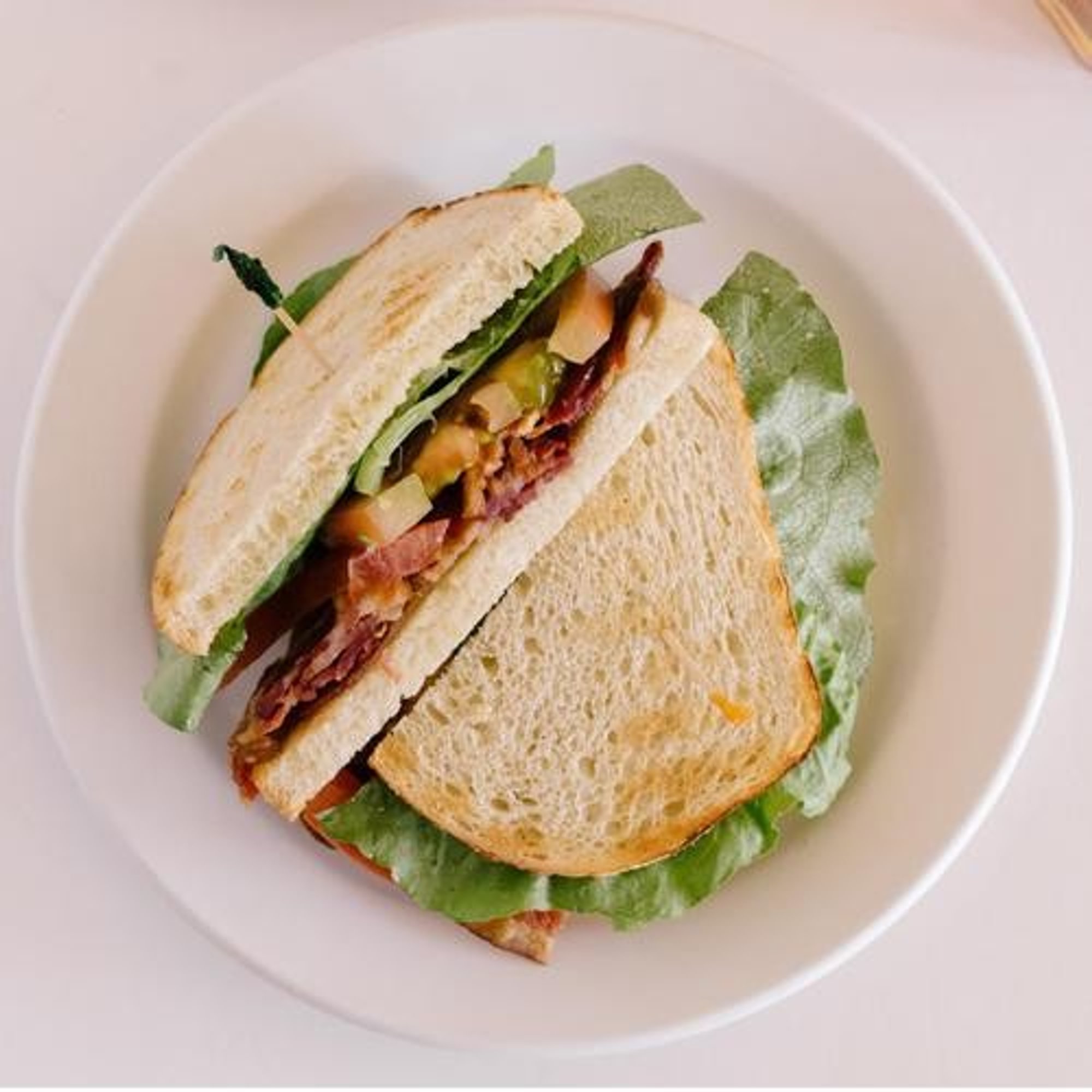BLT