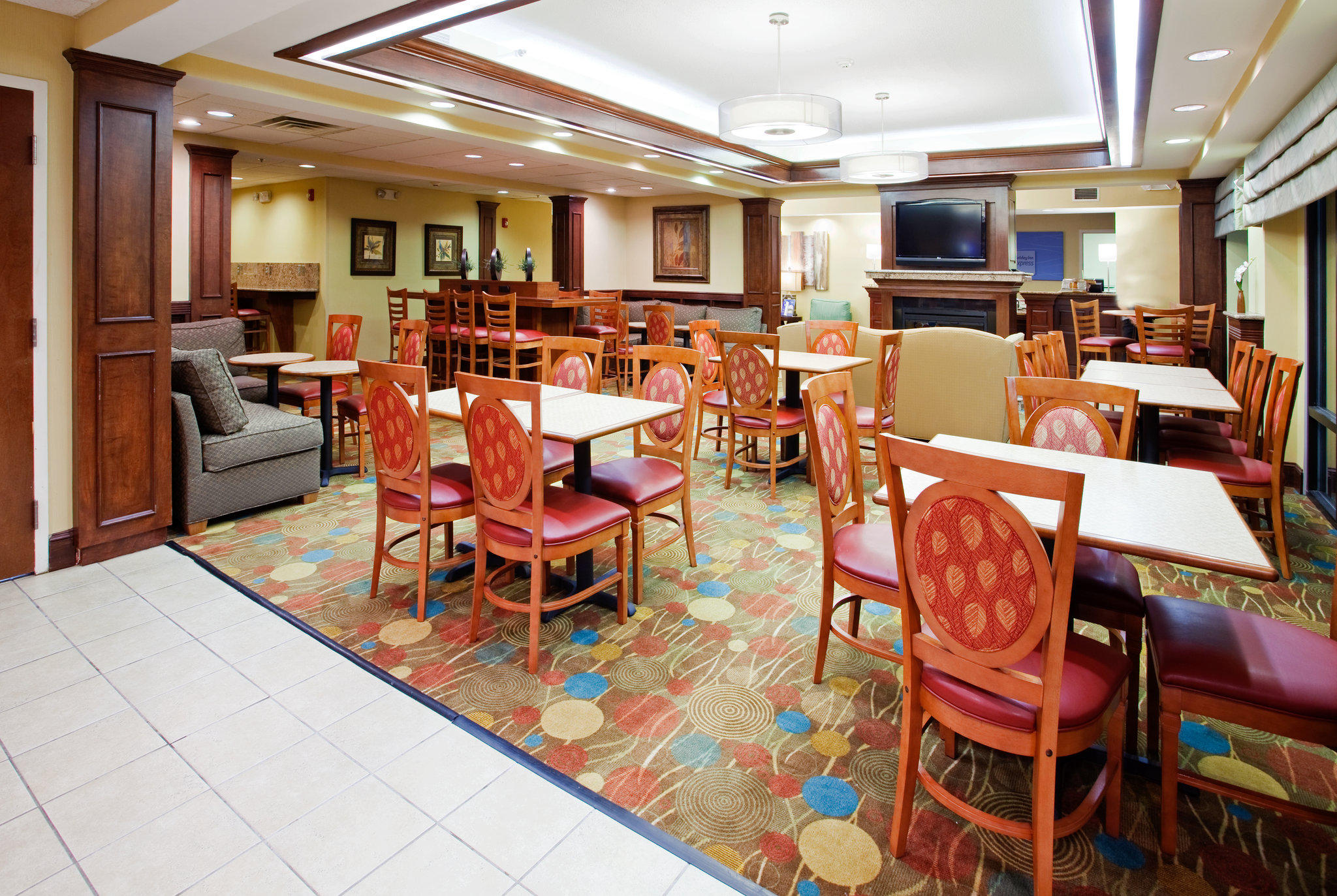 Holiday Inn Express Raleigh-Durham Airport Photo