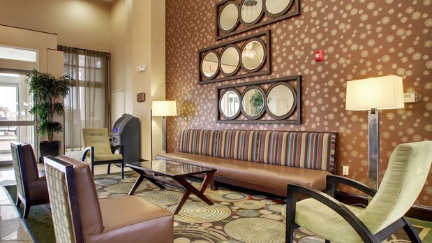 Images Holiday Inn Meridian E - I 20/I 59