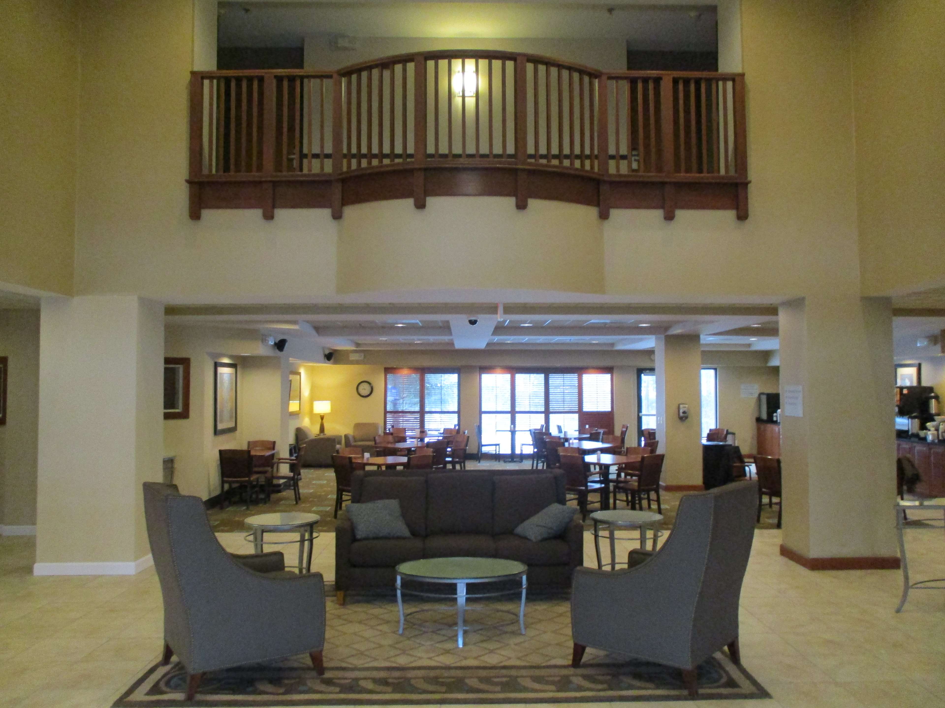 Best Western Plus St. Louis West - Chesterfield Photo