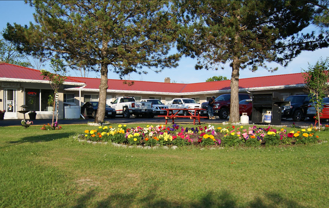 Images Blue Jay Motel