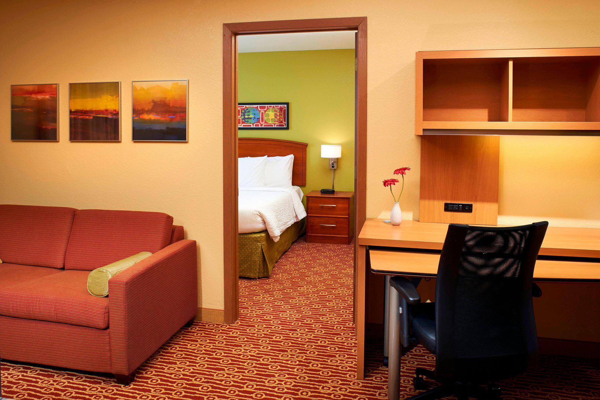 TownePlace Suites by Marriott Chicago Elgin/West Dundee Photo