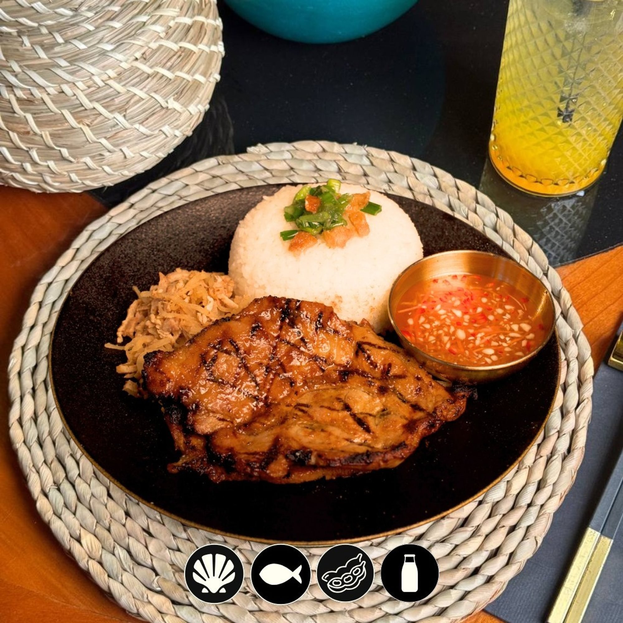 Grilled Pork and Shredded Pork Skin With Broken Rice / Cơm Tấm Sườn Bì