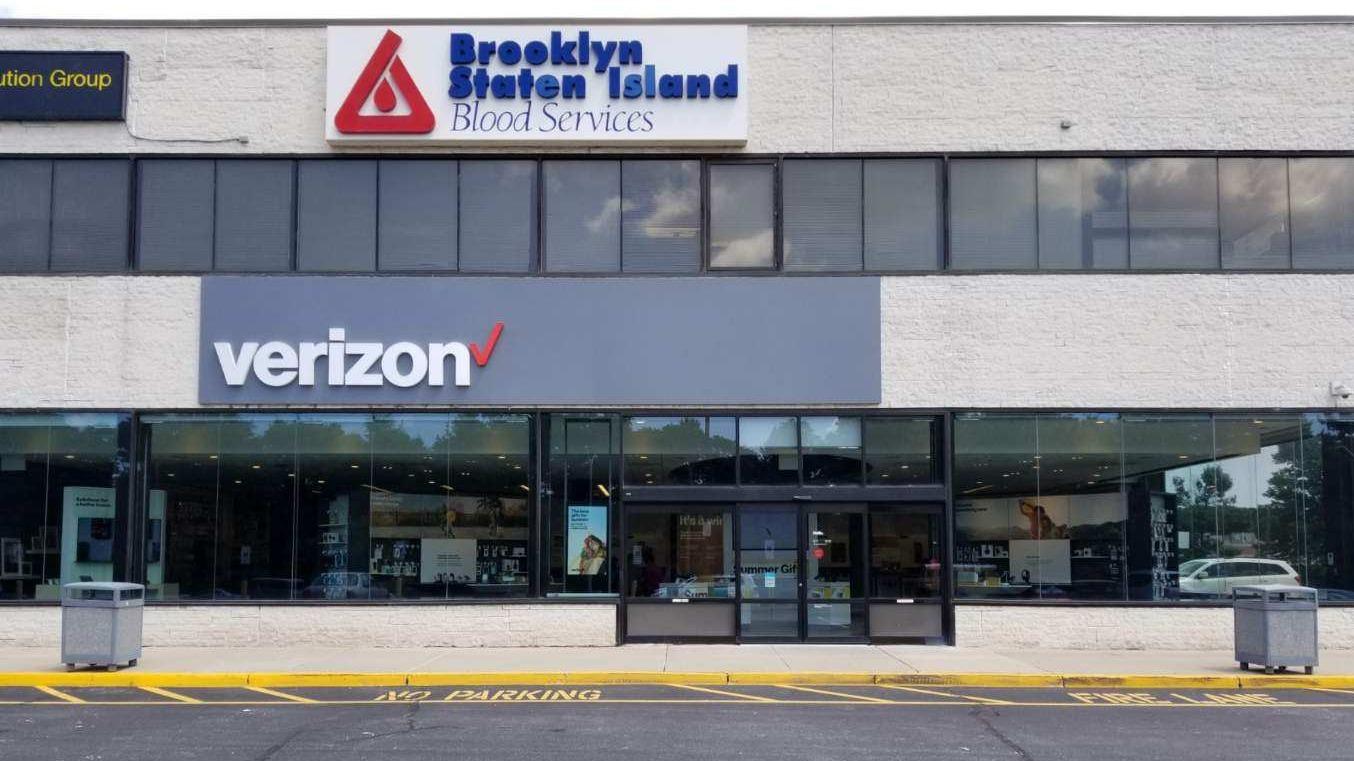 verizon near me open tomorrow