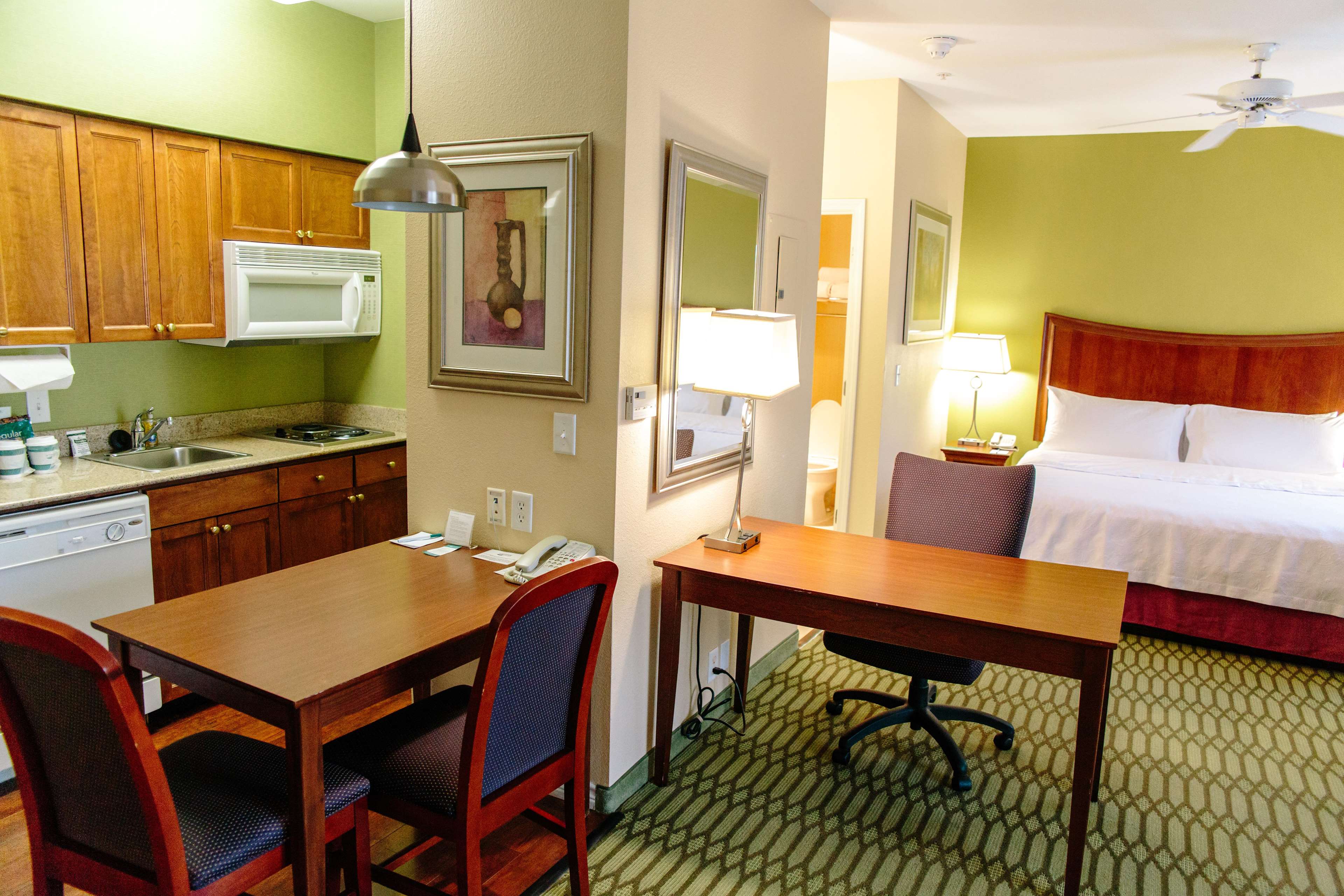 Homewood Suites by Hilton College Station Photo