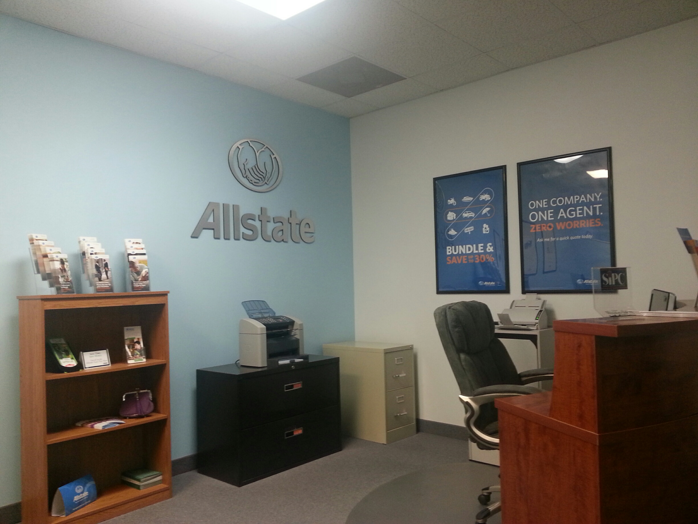 Len Bluitt Jr: Allstate Insurance Photo