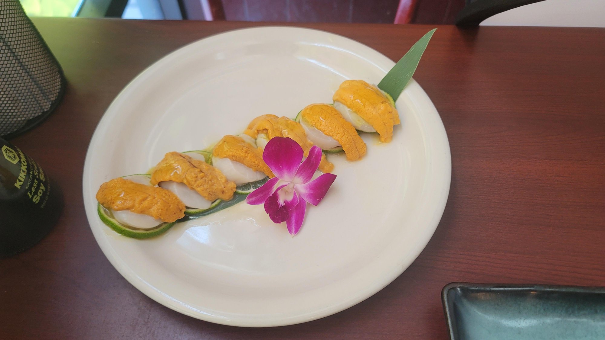 SA17-UNI SCALLOP CARPACCIO W/LIME