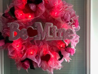 Tina's Beauty Store Inc of Wreaths Photo