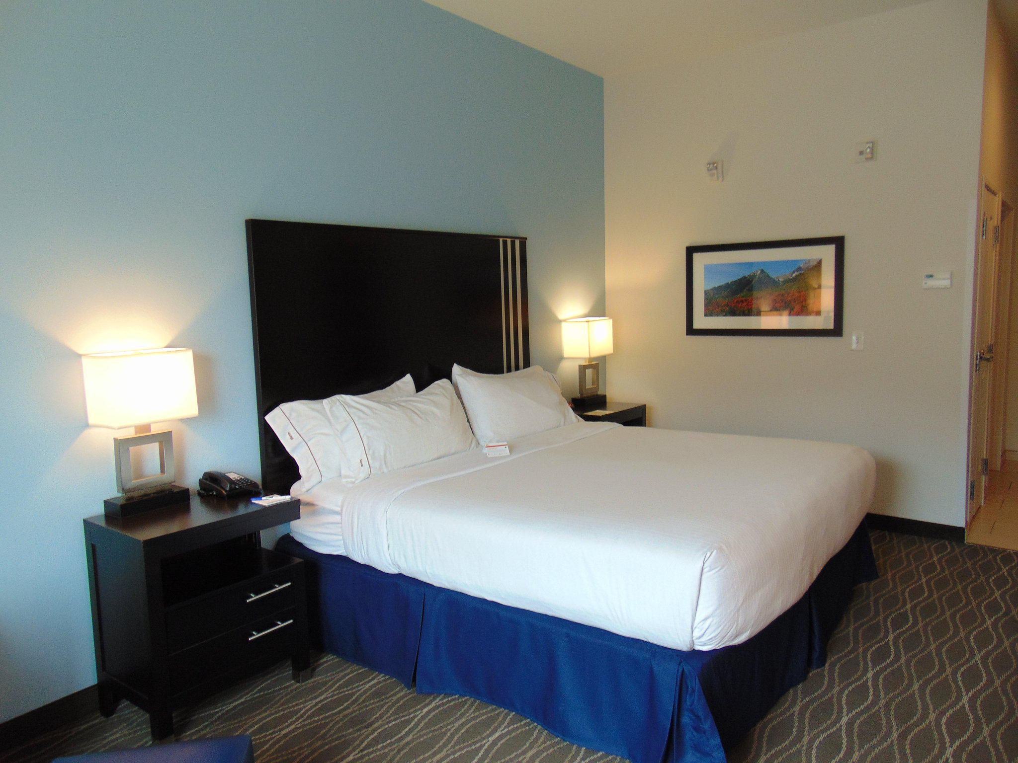 Holiday Inn Express & Suites Springville-South Provo Area Photo