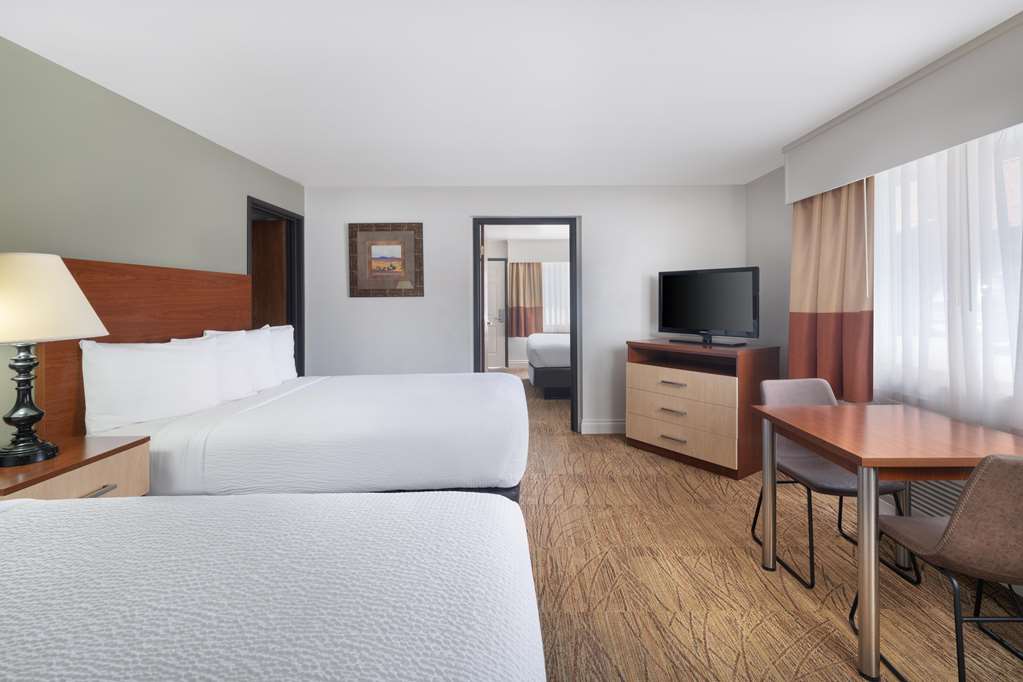 Best Western Red Hills Image