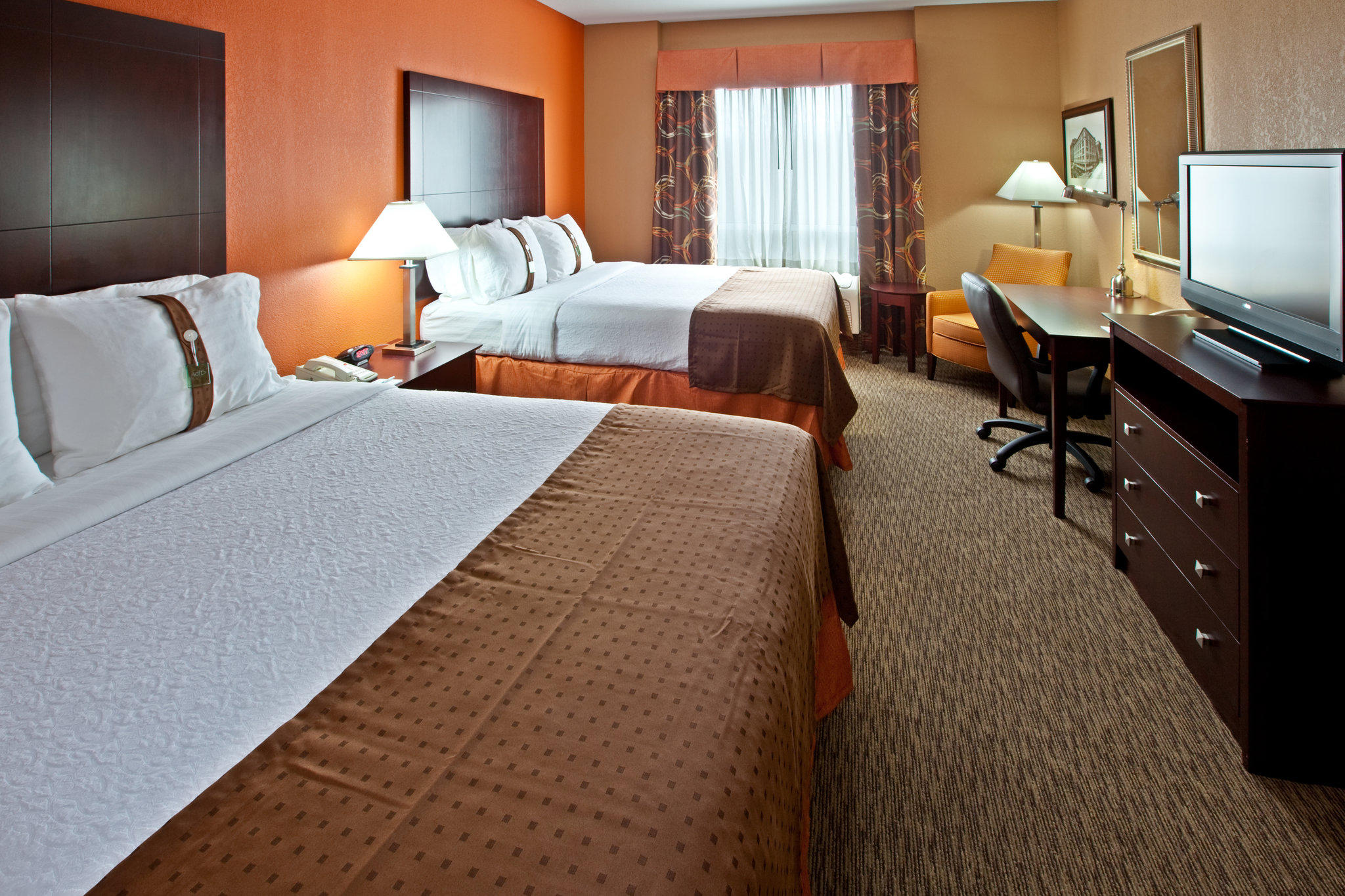 Holiday Inn Louisville Airport South Photo