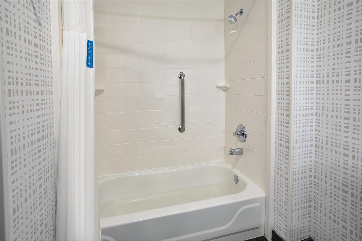 Hampton Inn Detroit/Belleville-Airport Area Image