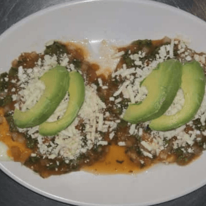 DESAYUNO HUEVOS RANCHEROS
