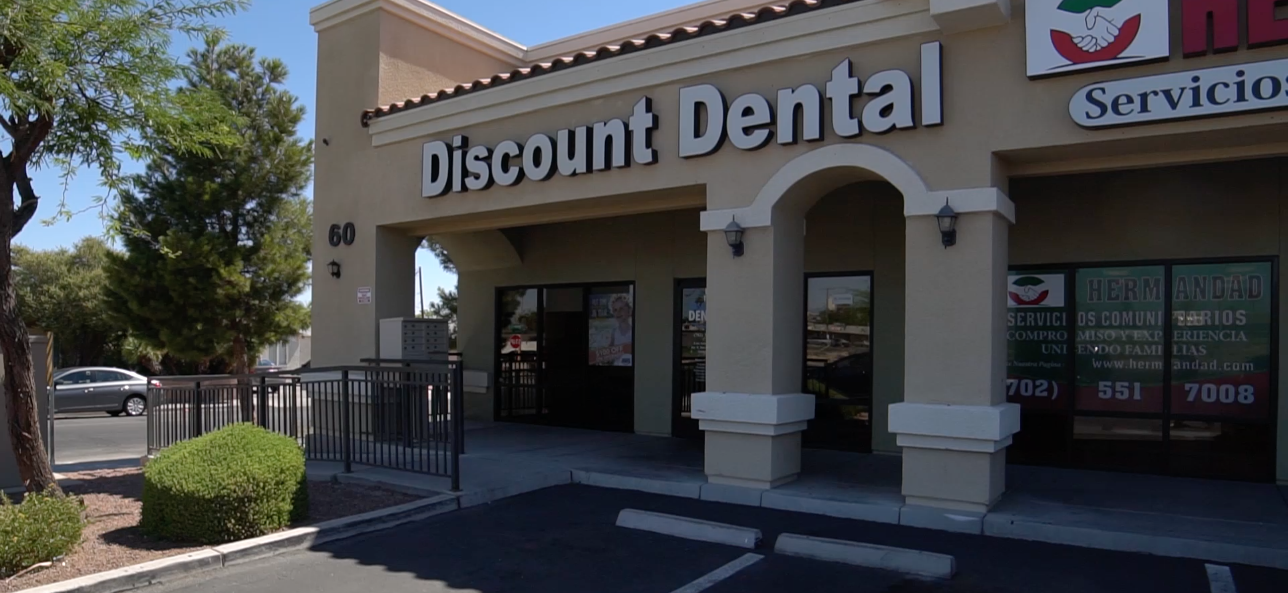 Discount Dental Photo