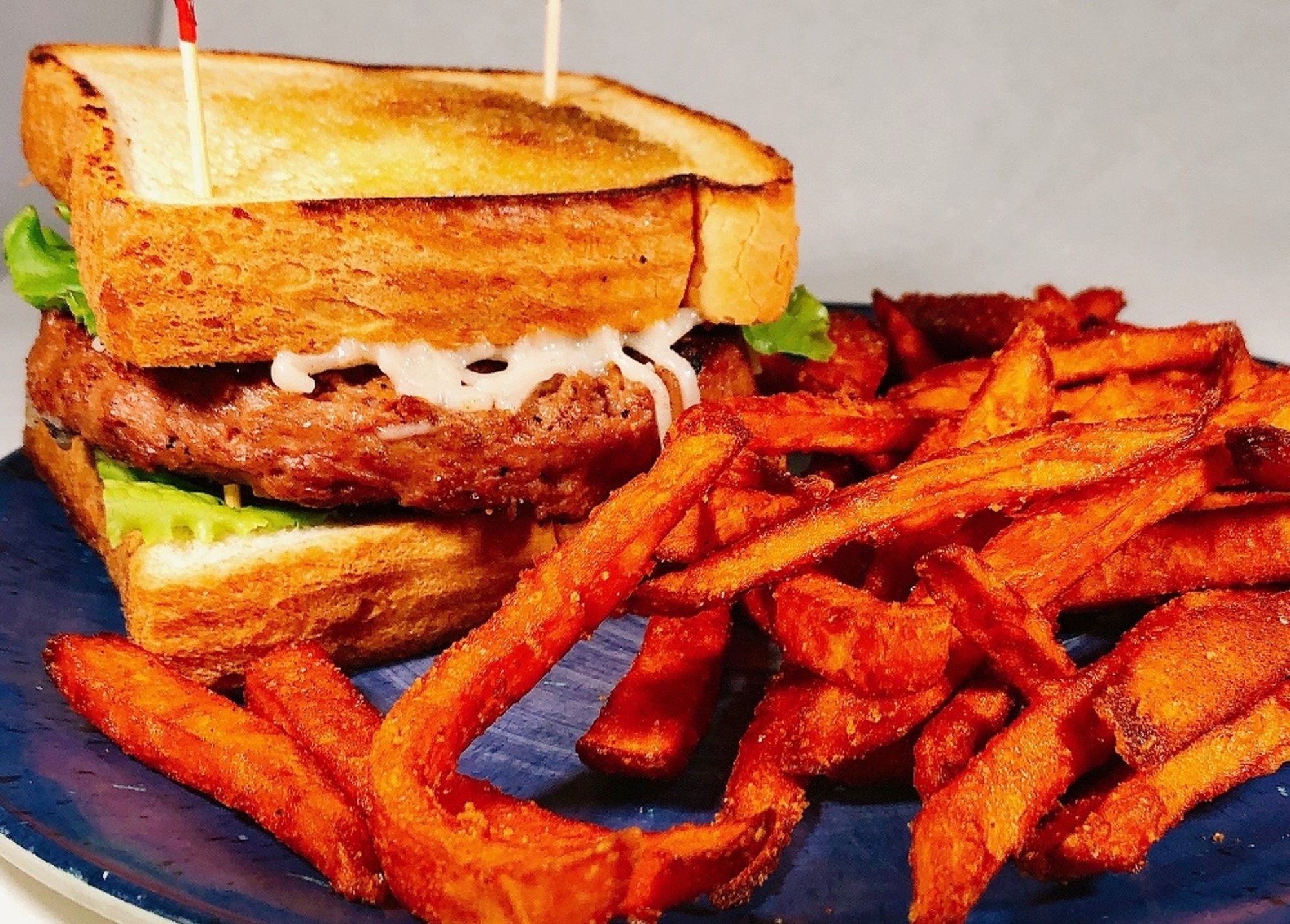 BEYOND BURGER