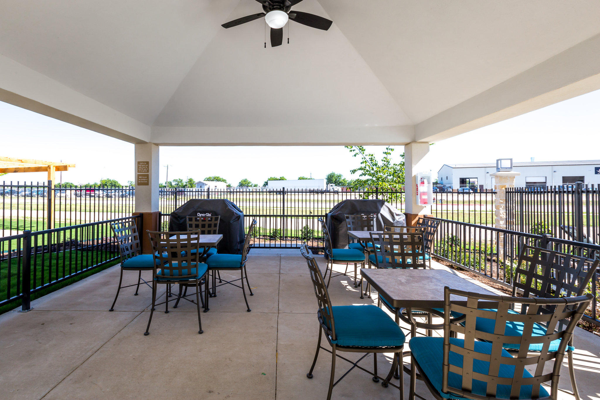 Candlewood Suites Buda - Austin SW Photo