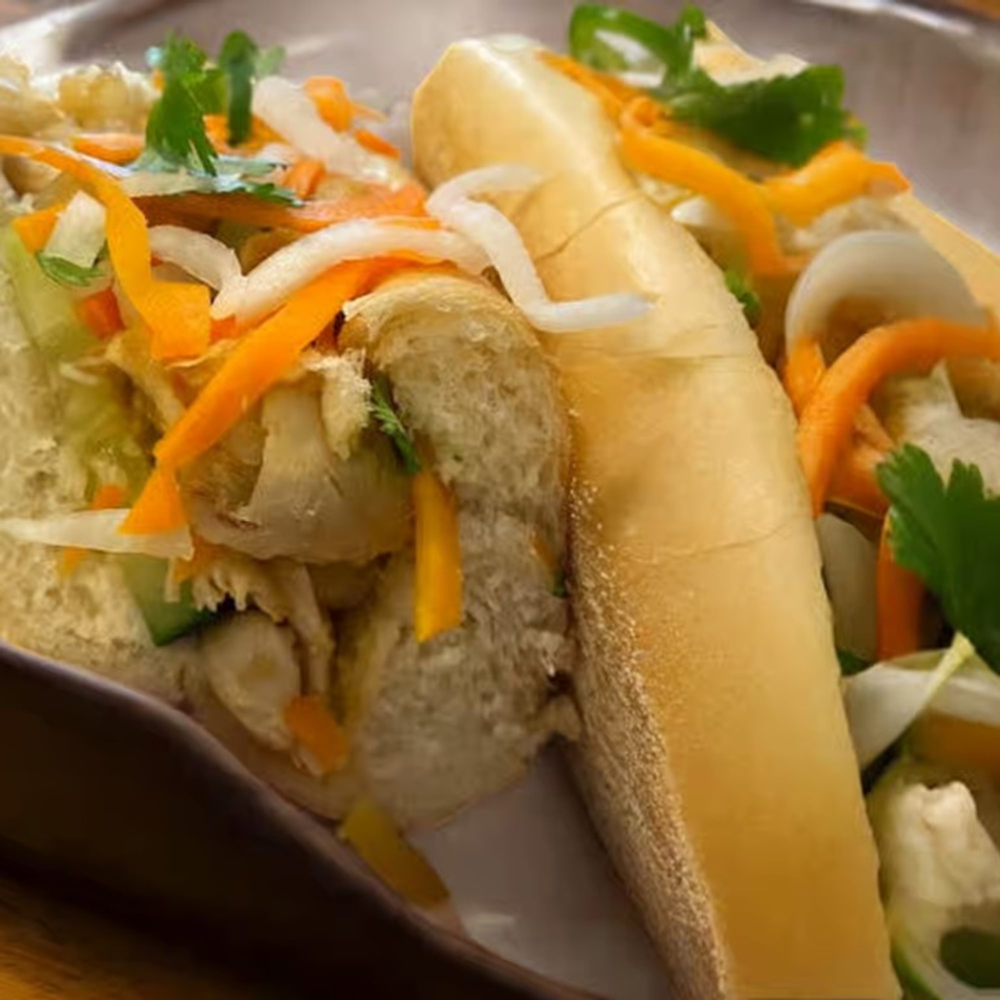 BM-S2 - Bánh Mì Gà Xào Xả Ớt - Lemongrass Chicken