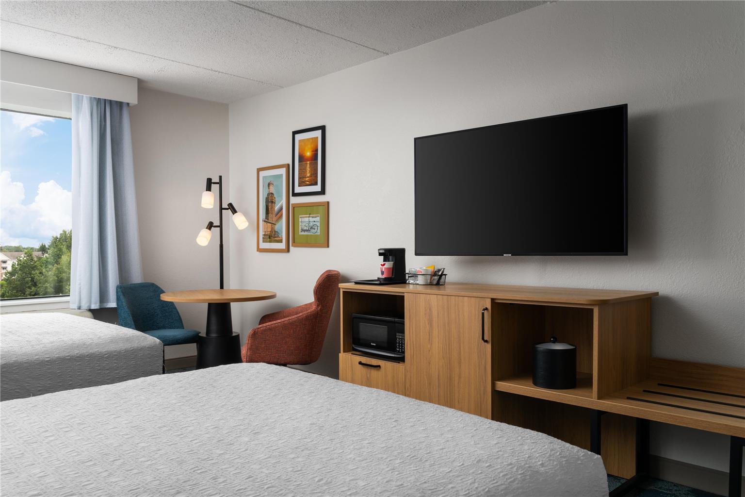 Hampton Inn Neptune/Wall Image