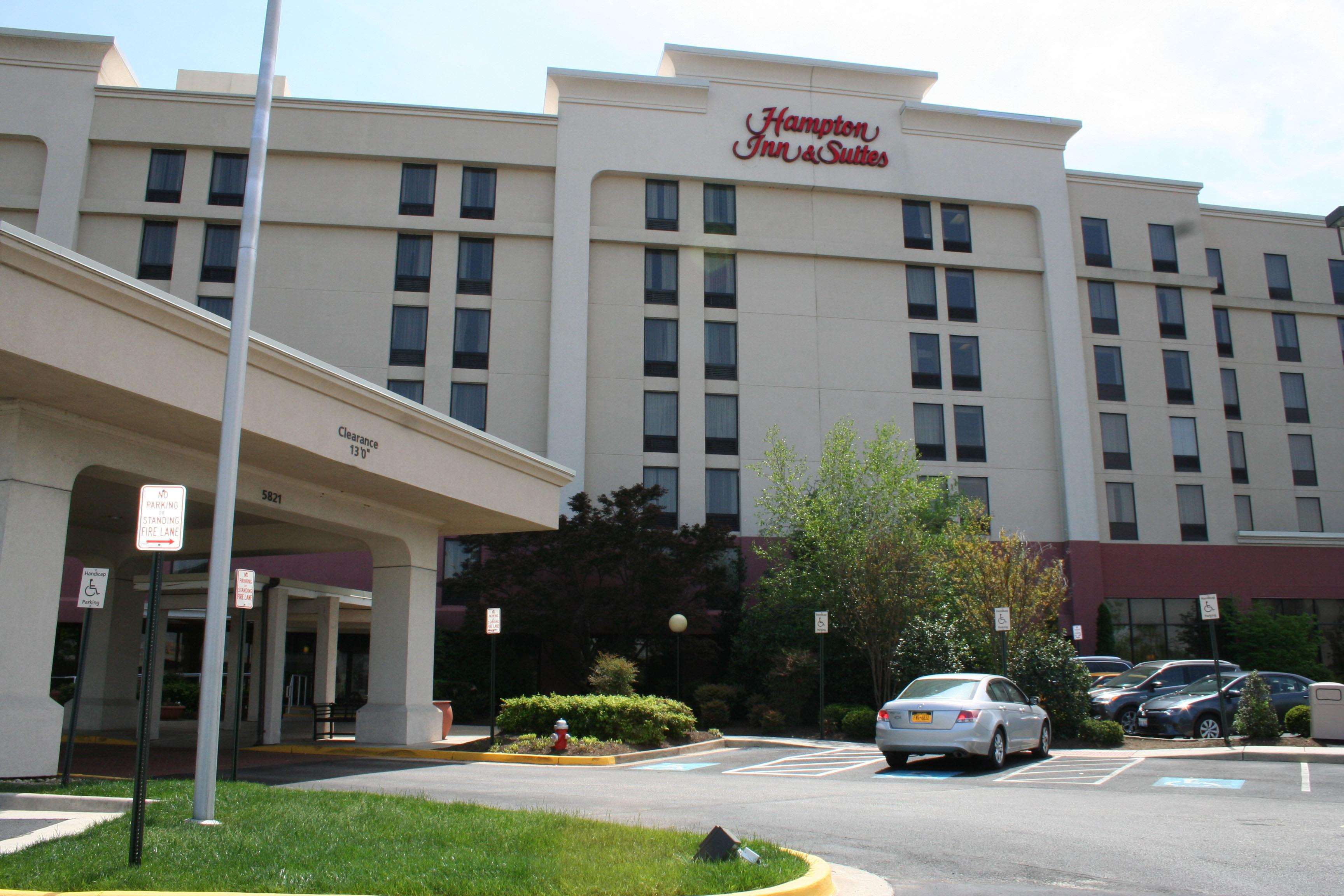 Hampton Inn & Suites Alexandria Old Town Area South Photo