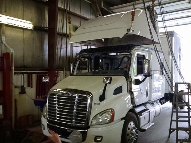 Images Fairfield Auto & Truck Service, Inc.