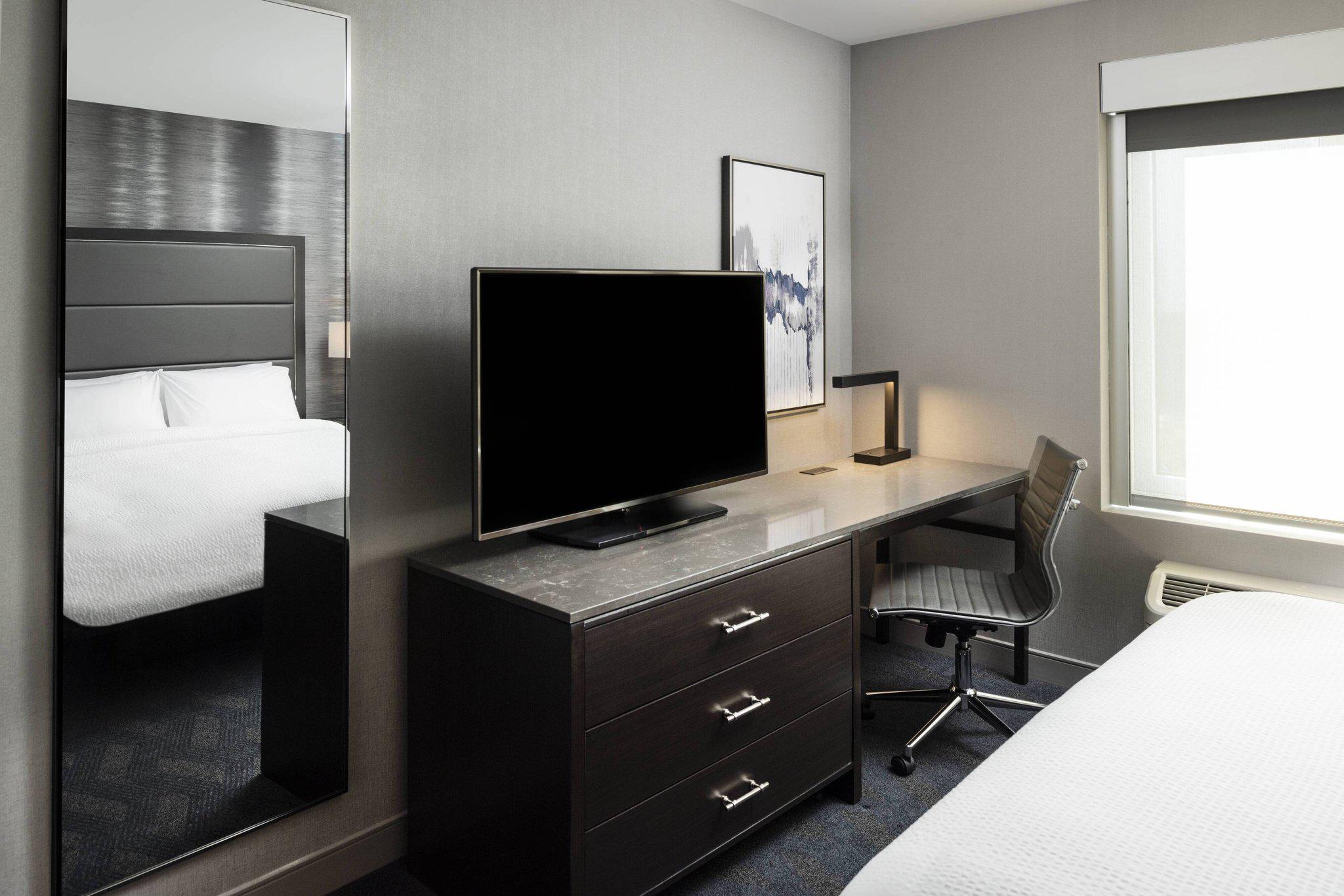 Fairfield Inn & Suites by Marriott Boston Logan Airport/Chelsea Photo