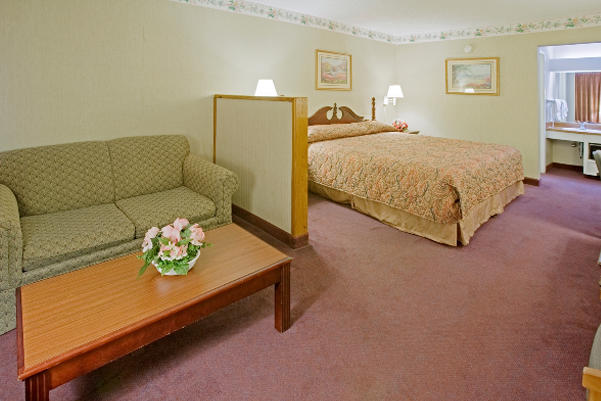 Americas Best Value Inn & Suites Photo