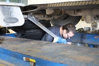 Mechanics at Bauer Built repair wheel end work for commercial fleet customers. Mechanics at Bauer Built repair wheel end work for commercial fleet customers.