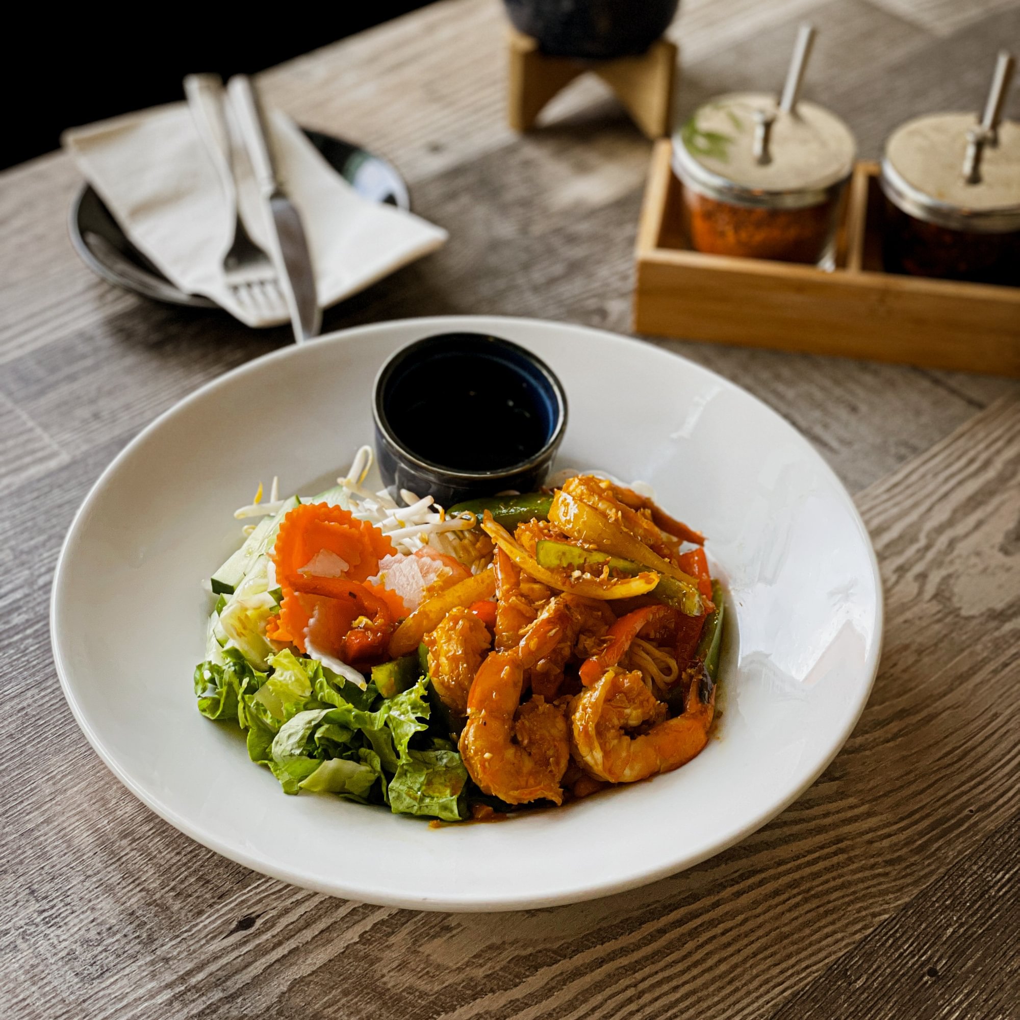 Sautéed Prawns Noodle Salad