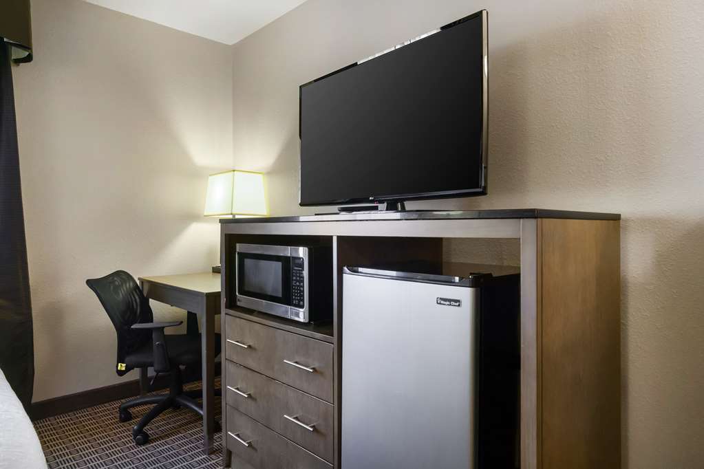Best Western Plus Yakima Hotel Image