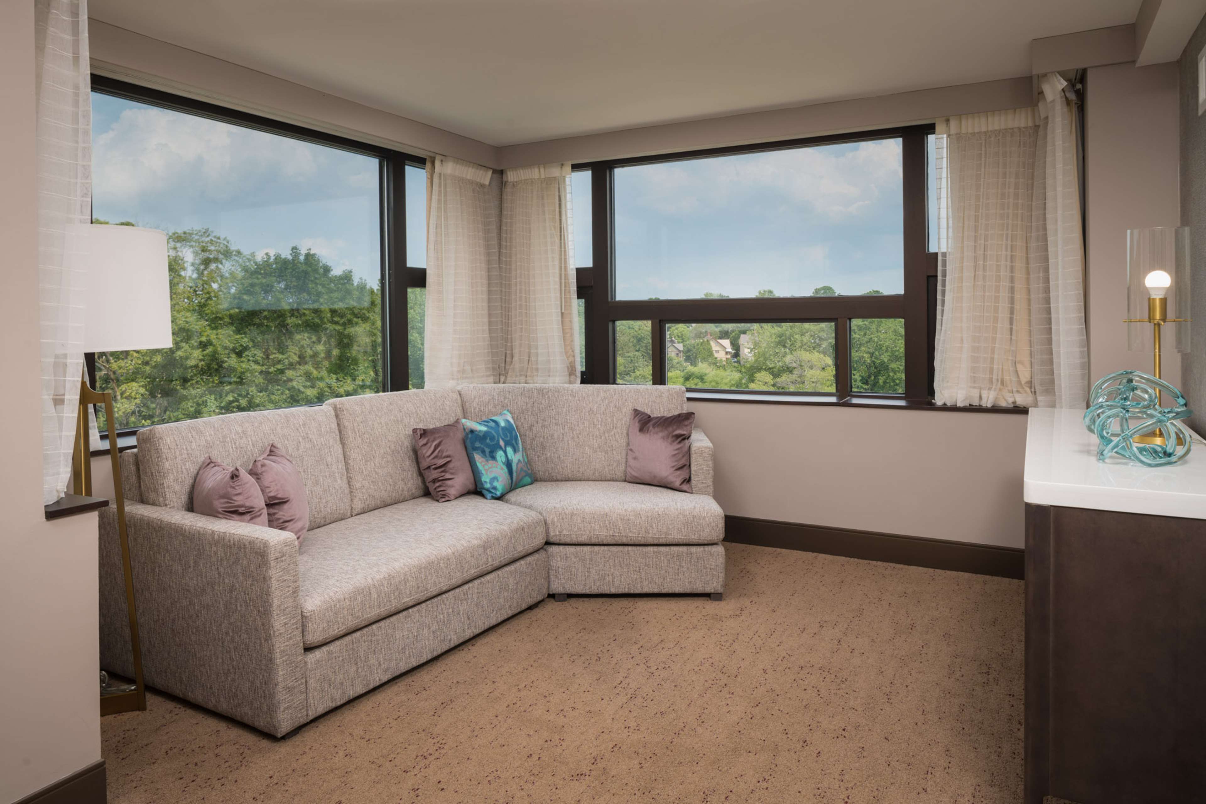 Guest room
