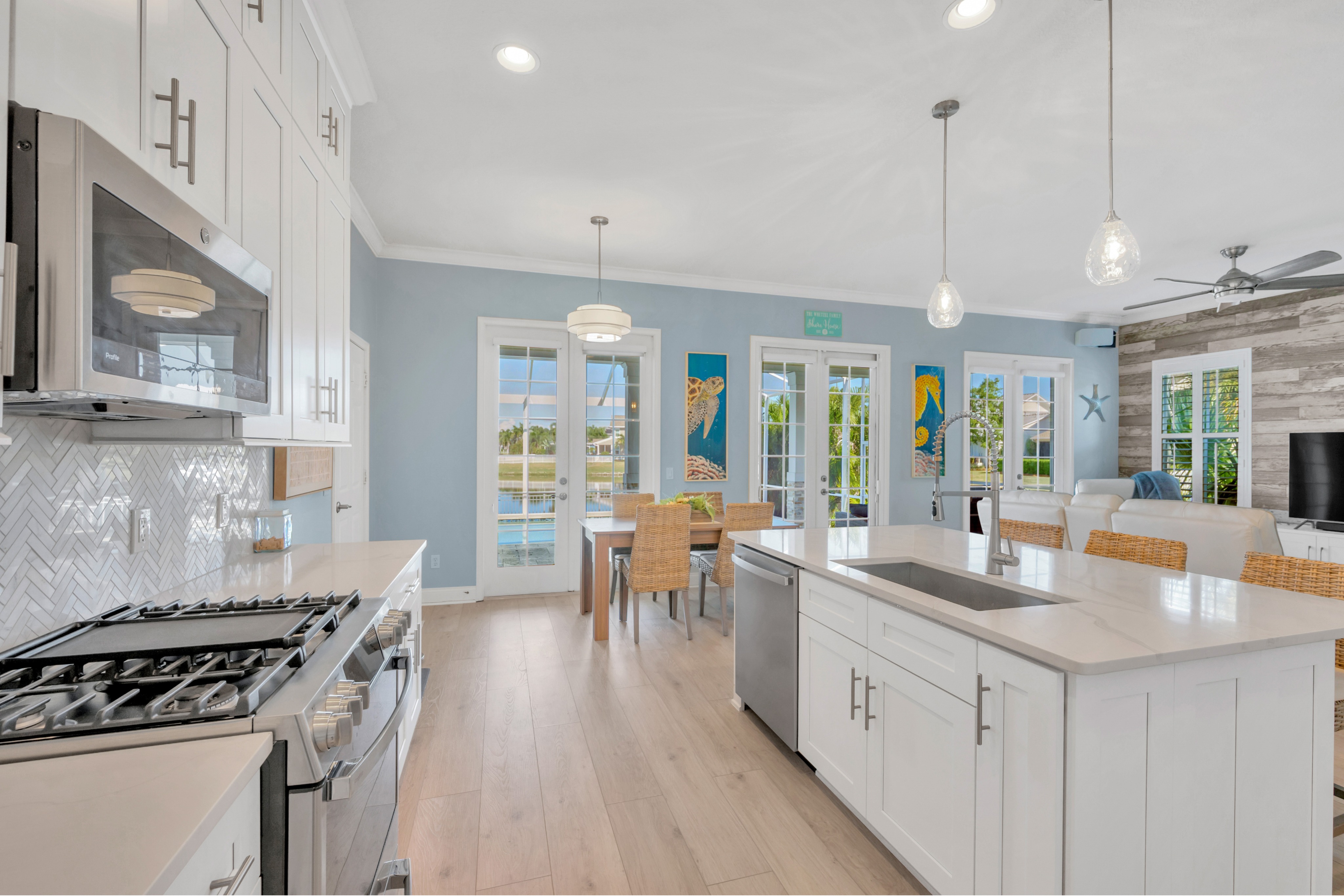 Tampa Standard Construction Image