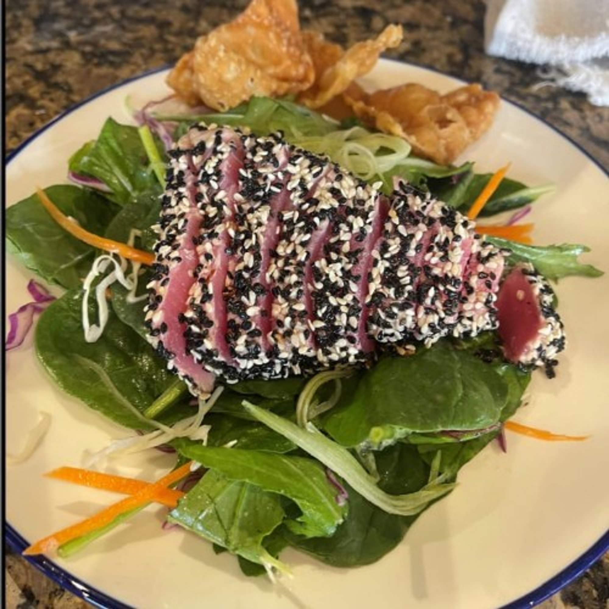 Sesame Seared Tuna Salad