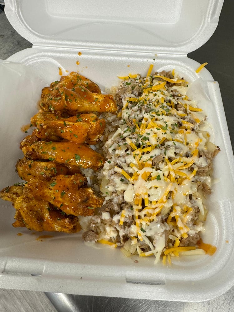 Steak Rice & 6 Wings