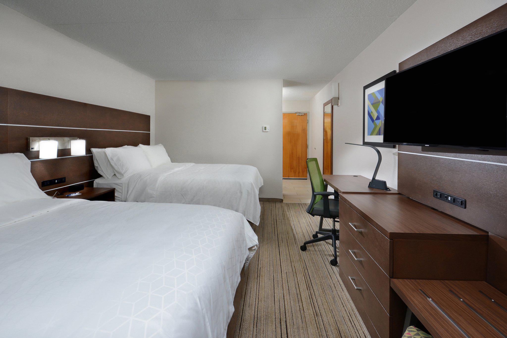 Holiday Inn Express Danville Photo