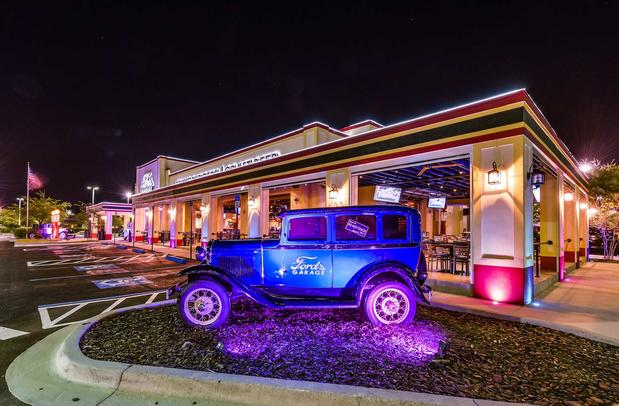 Images Ford's Garage